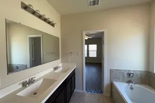 1001 Hillrose Dr, Leander, TX 78641 - Photo 38