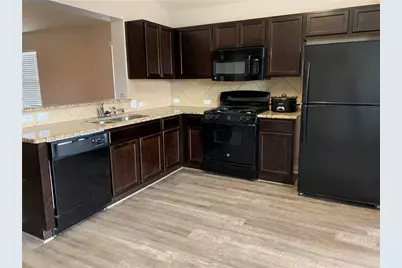 351 Musgrav, Kyle, TX 78640 - Photo 6