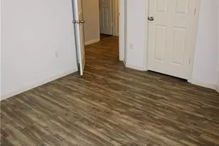 351 Musgrav, Kyle, TX 78640 - Photo 20
