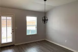 351 Musgrav, Kyle, TX 78640 - Photo 8