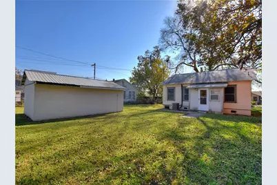 2710 Willow Street, Austin, TX 78702 - Photo 24