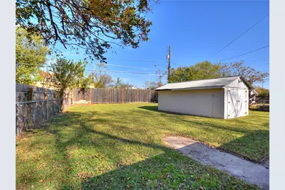 2710 Willow Street, Austin, TX 78702 - Photo 26