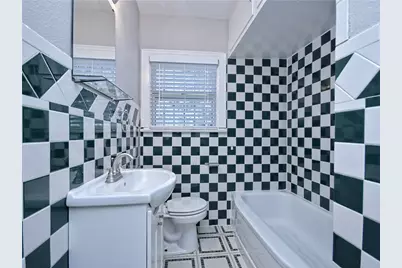 2710 Willow Street, Austin, TX 78702 - Photo 20