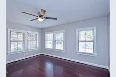 2710 Willow Street, Austin, TX 78702 - Photo 8