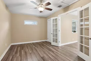 4906 Eastdale Dr E, Austin, TX 78723 - Photo 16