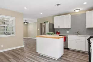 4906 Eastdale Dr E, Austin, TX 78723 - Photo 12