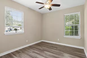 4906 Eastdale Dr E, Austin, TX 78723 - Photo 18