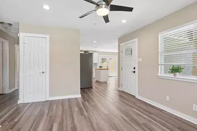 4906 Eastdale Drive E, Austin, TX 78723 - Photo 8