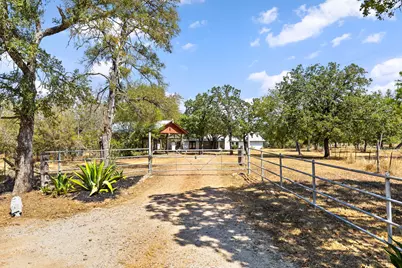 196 Willy Road, Bastrop, TX 78602 - Photo 30