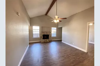 1013 Hyridge Street, Round Rock, TX 78664 - Photo 2