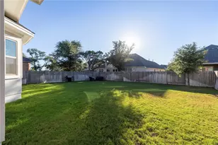 2925 Mossy Springs Dr, Leander, TX 78641 - Photo 30