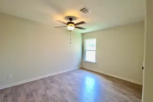 1697 Breanna Ln, Kyle, TX 78640 - Photo 20
