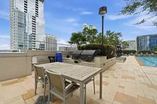360 Nueces St, Austin, TX 78701 - Photo 38