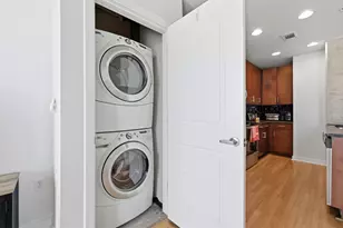 360 Nueces St, Austin, TX 78701 - Photo 16