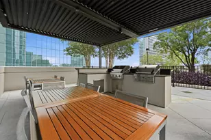 360 Nueces St, Austin, TX 78701 - Photo 38