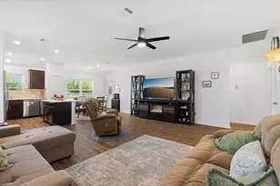 142 Esparza Dr, Bastrop, TX 78602 - Photo 6