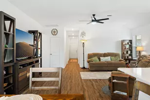 142 Esparza Dr, Bastrop, TX 78602 - Photo 8