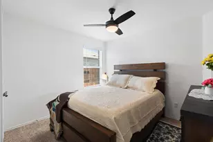 142 Esparza Dr, Bastrop, TX 78602 - Photo 22