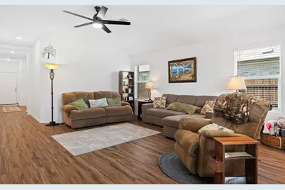 142 Esparza Drive, Bastrop, TX 78602 - Photo 6