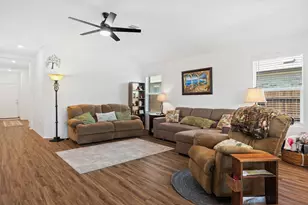 142 Esparza Dr, Bastrop, TX 78602 - Photo 6