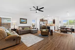 142 Esparza Dr, Bastrop, TX 78602 - Photo 4