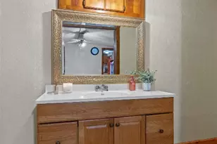 300 Corral Ln, Liberty Hill, TX 78642 - Photo 16