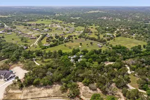 300 Corral Ln, Liberty Hill, TX 78642 - Photo 38