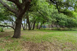 300 Corral Ln, Liberty Hill, TX 78642 - Photo 28