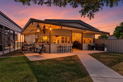 343 E Jackson Street, Bartlett, TX 76511 - Photo 24