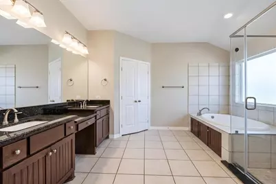 343 E Jackson Street, Bartlett, TX 76511 - Photo 8