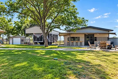 343 E Jackson Street, Bartlett, TX 76511 - Photo 16