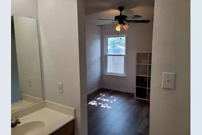 108 Warner Bend, Hutto, TX 78634 - Photo 18