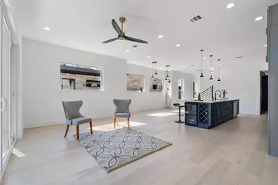 501 E Burton Street, Manor, TX 78653 - Photo 10