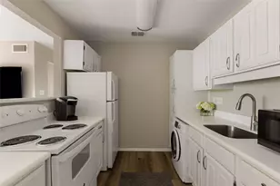 8210 Bent Tree Rd, Austin, TX 78759 - Photo 12