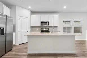 14317 Heartland Dr, Manor, TX 78653 - Photo 6