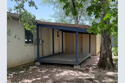 6204 Dove Springs Circle, Austin, TX 78744 - Photo 16