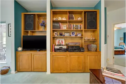 1602 Wild Basin Ledge, Austin, TX 78746 - Photo 10