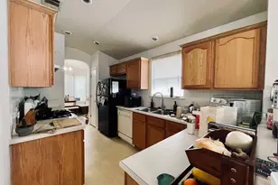 5512 Steven Creek Way, Austin, TX 78721 - Photo 24