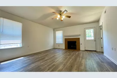 5512 Steven Creek Way, Austin, TX 78721 - Photo 6