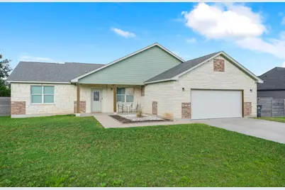 125 Naalehu Court, Bastrop, TX 78602 - Photo 2
