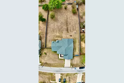 125 Naalehu Court, Bastrop, TX 78602 - Photo 36