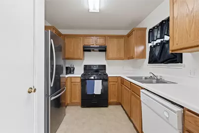 16112 Hamilton Point Circle, Manor, TX 78653 - Photo 18