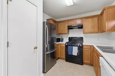 16112 Hamilton Point Circle, Manor, TX 78653 - Photo 20