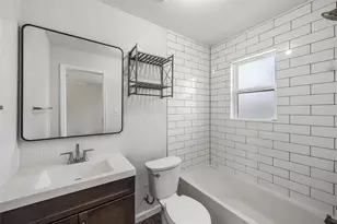 1116 Ebert Ave, Austin, TX 78721 - Photo 12