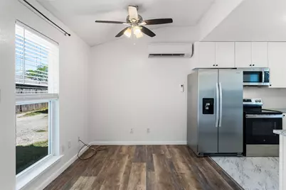 1116 Ebert Avenue #B, Austin, TX 78721 - Photo 8