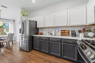9400 Lightwood Loop, Austin, TX 78748 - Photo 12