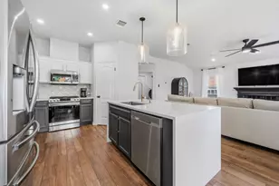 9400 Lightwood Loop, Austin, TX 78748 - Photo 10