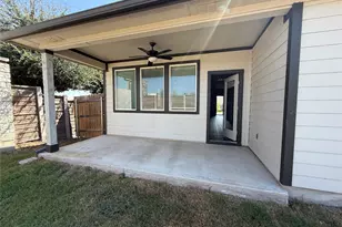 400 Barton Creek Ln, Hutto, TX 78634 - Photo 12