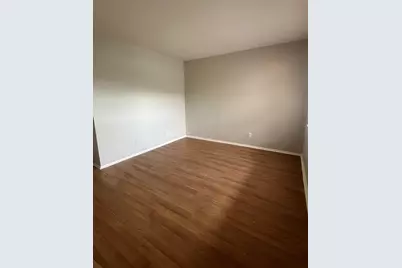 307 E 31st Street #208, Austin, TX 78705 - Photo 4