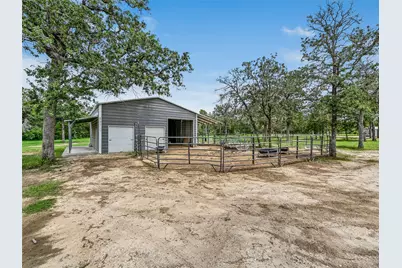 226 Stolle Lane, Flatonia, TX 78941 - Photo 30